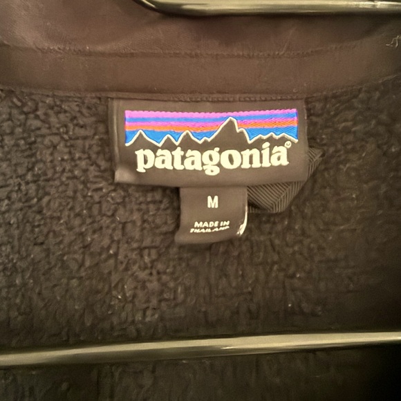 Patagonia Quarter Zip - Picture 3 of 3